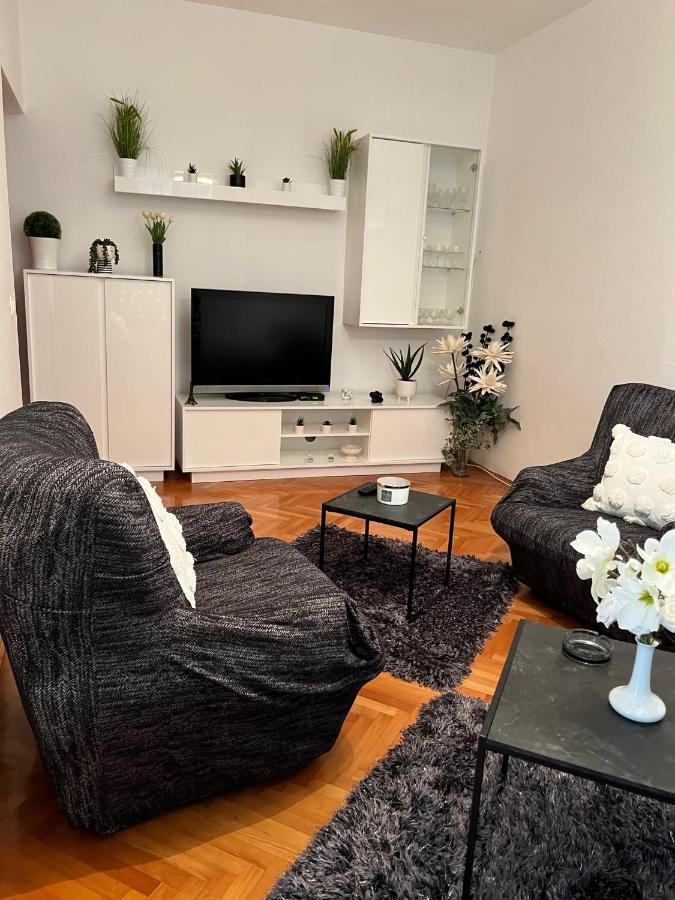 Apartmani Marjana 수페타르 외부 사진