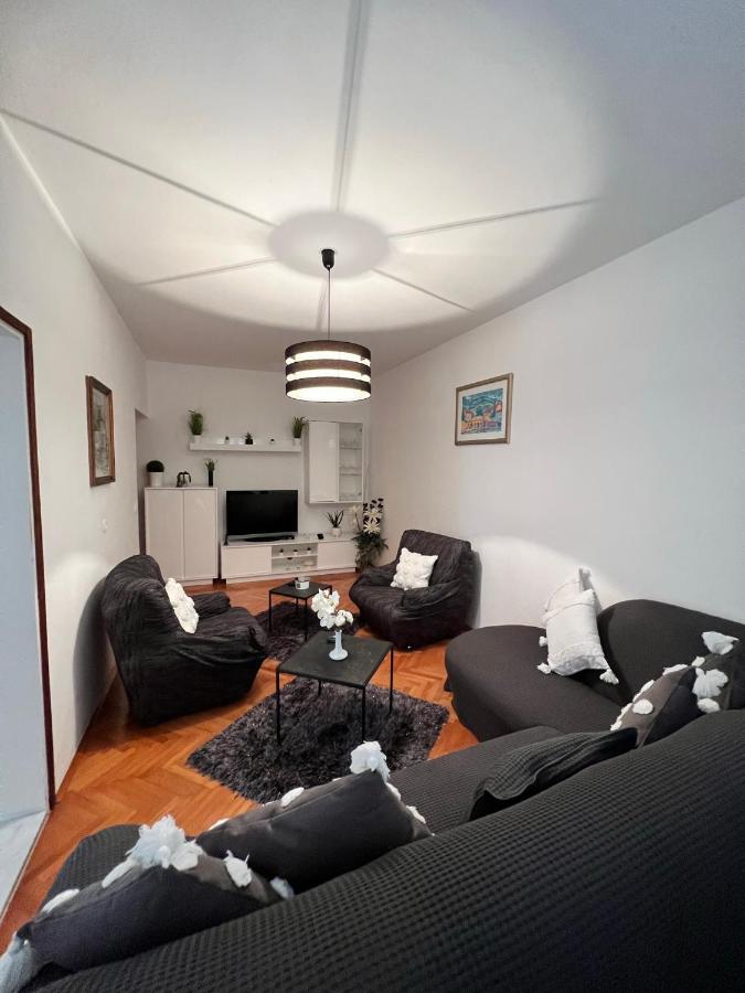 Apartmani Marjana 수페타르 외부 사진