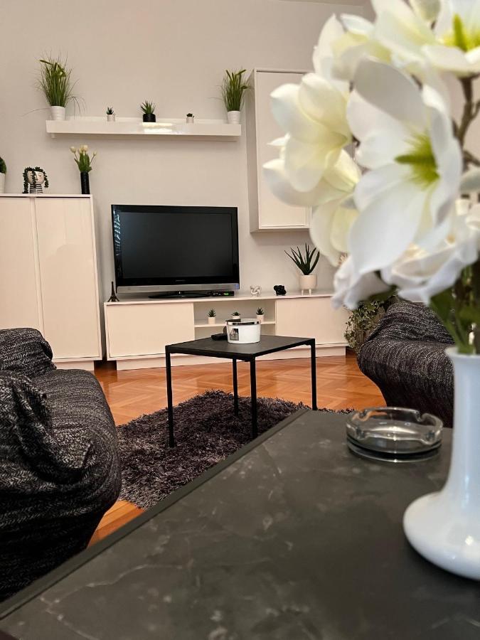 Apartmani Marjana 수페타르 외부 사진