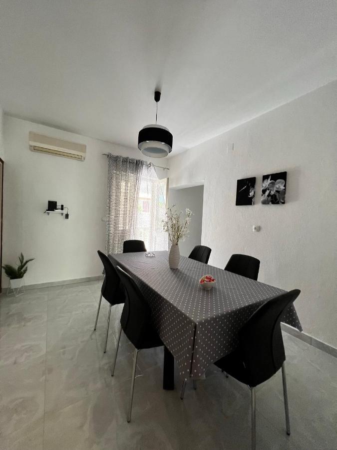 Apartmani Marjana 수페타르 외부 사진